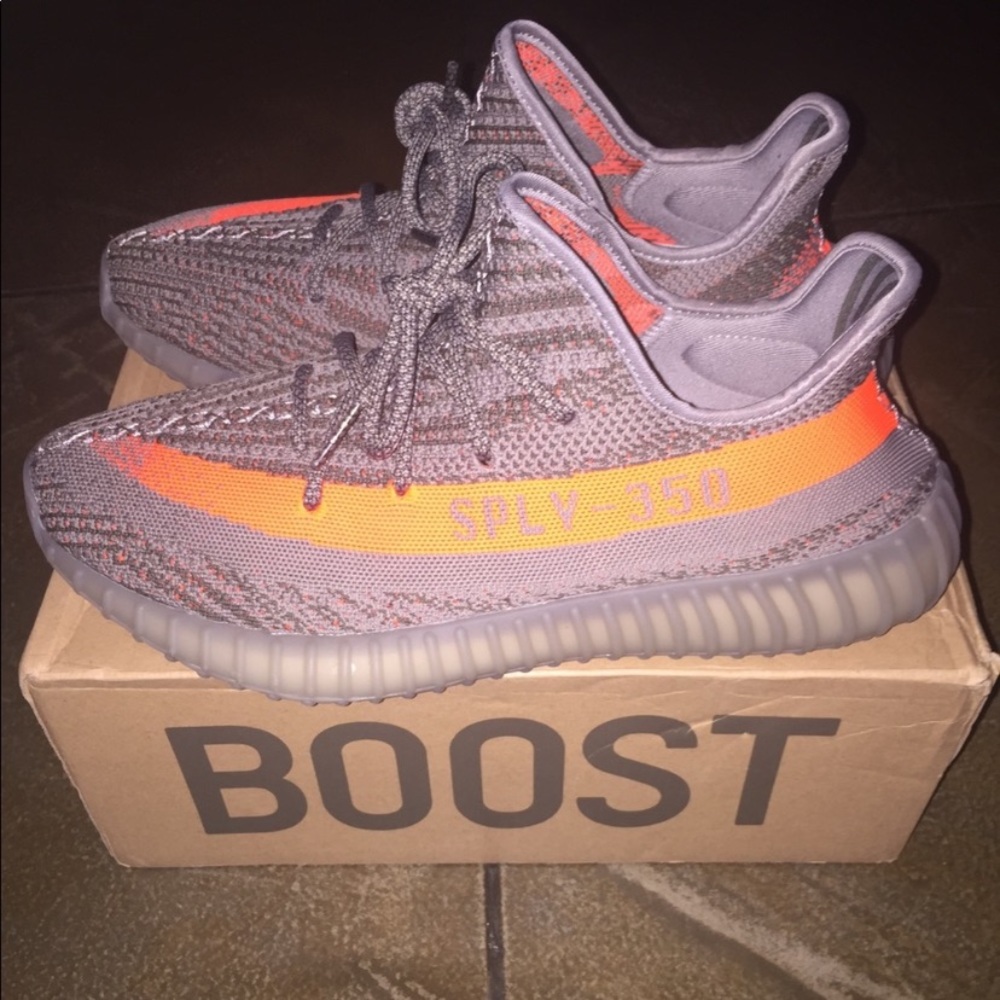 Yeezys Boost 350 V2 Beluga